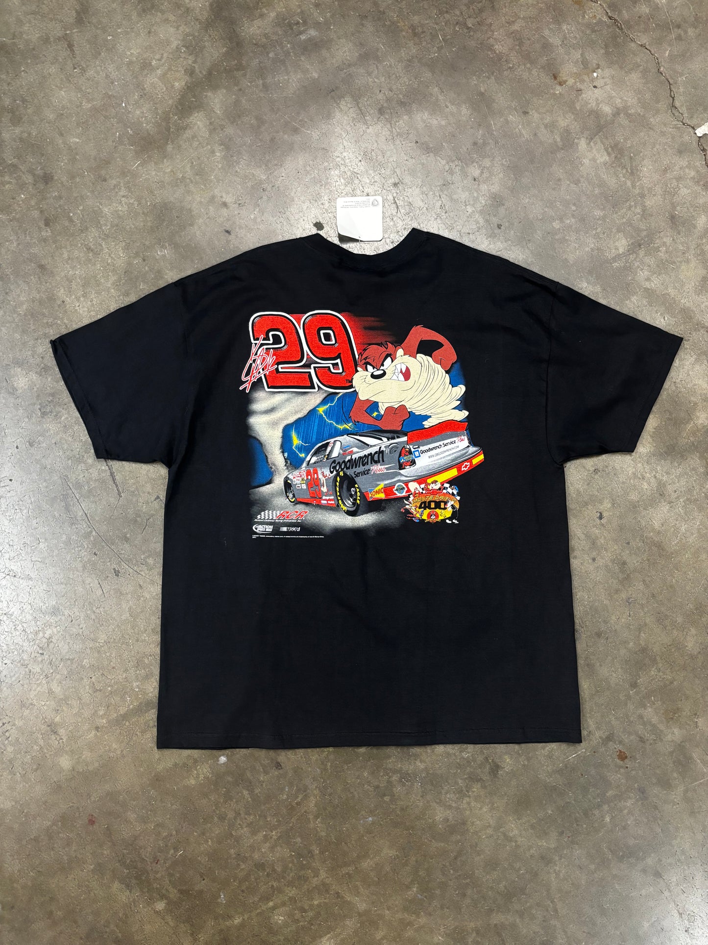 2001 Taz Nascar t shirt